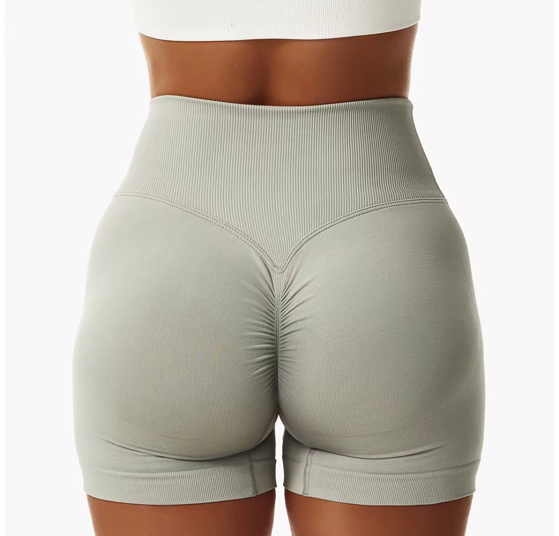 V-Waist Scrunch Seamless Yoga Shorts - High Waist Gym Shorts