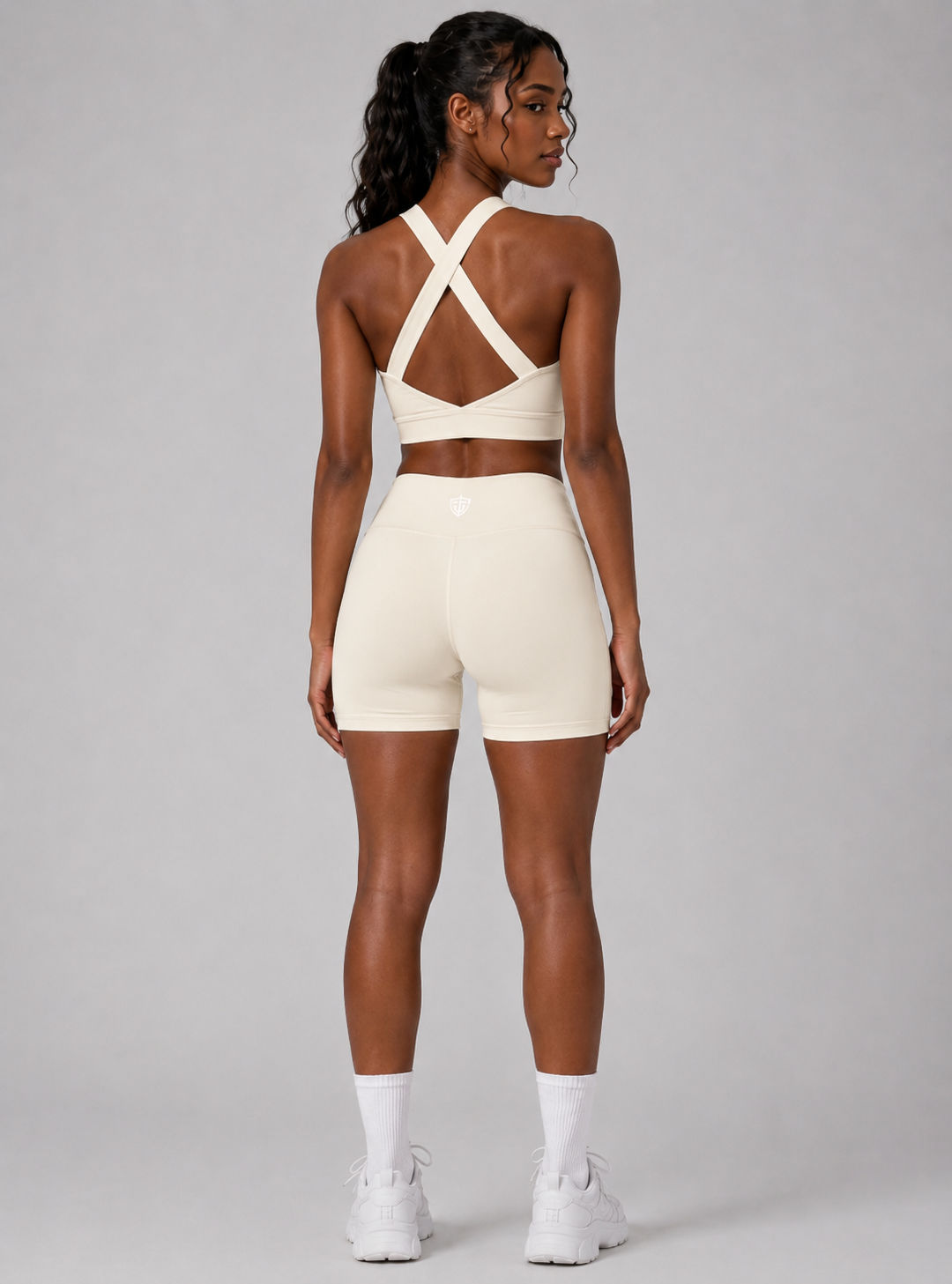 Cross Back Two Piece Seamless Set – Sports Bra & High-Waist Shorts
